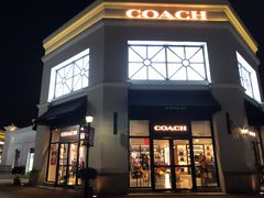 -COACH蔻驰(百联奥特莱斯广场店)