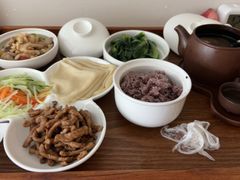 -雪梅月子中心(华侨城店)