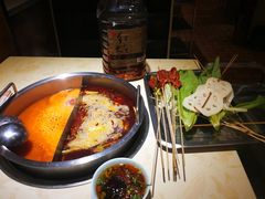 -佰人王串串香火锅直营店(大学路店)