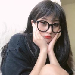 -时尚殿堂明星门店