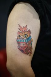 卡通-鳌首刺青纹身 穿孔饰品店