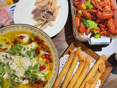 -聚汇三少·龙虾·中餐厅(莫邪路新天地店)