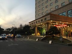-山明水秀大饭店