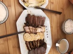 -狮头牌卤味研究所·卤味饭(花城汇南区店)