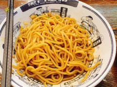 -黑白电视长沙小吃(美林M·LIVE天地东座店)