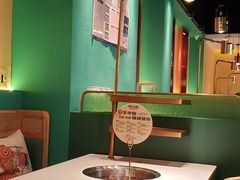 大堂-粤小煲鲜汤猪肚鸡(丹尼斯二天地店)