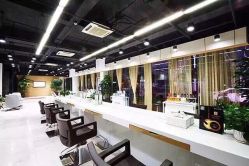 -CARR SALON
