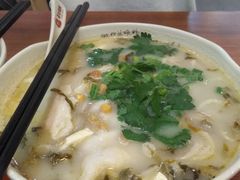 -五谷渔粉(大润发店)