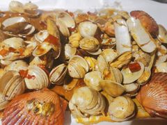 -嗨辣小聚·盘锦河蟹·海鲜烧烤龙虾(盘锦十年好店)