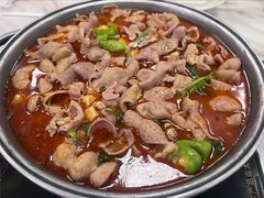 -彭记铁锅肥肠(东四总店)