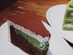 巧克力抹茶蛋糕-black rainbow coffee