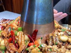 -老佛爷铜炉蛙锅(挂绿店)