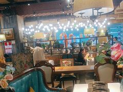 -领鲜活海鲜榴莲自助火锅(东门店)