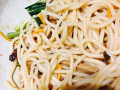 鸡丝凉米线-云海肴·汽锅鸡·云南菜(天津国金汇店)