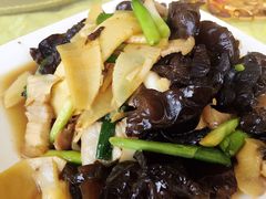 -天目湖刘老四农庄