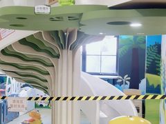-极橙儿童齿科矫正中心(奥城店)