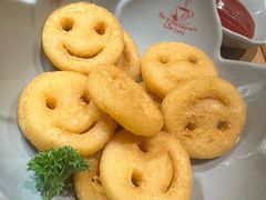 -Lia Cafe Bar Restaurant松山咖啡屋