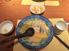 -荣家黄鱼面(前滩太古里店)