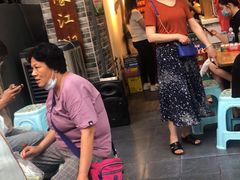 门面-王婆乔鲜鱼自助火锅(蜀汉路店)