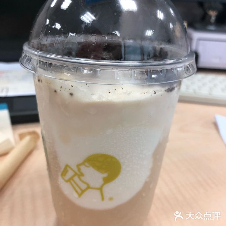 秋老虎横行的时候需要喜茶来续命