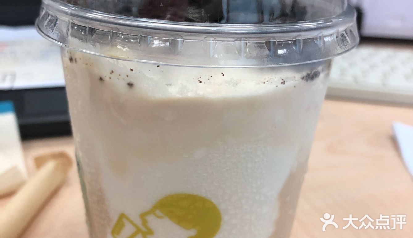 秋老虎横行的时候需要喜茶来续命