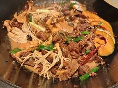-小白鹅火焰焖锅(万达印象店)