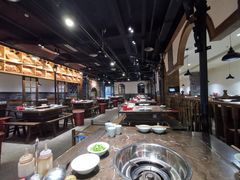 -红九格老火锅(三峡广场店)
