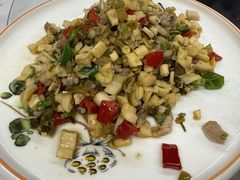 -老农民柴火灶鲜鱼馆