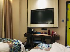 -潮岸酒店(广州琶洲会展广州塔店)