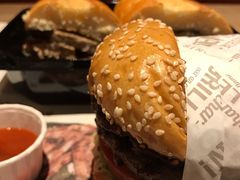 -The Habit Burger Grill 哈比特汉堡(复兴soho店)