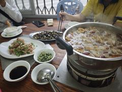 -广宁炭炉鸡煲·富临门饭店