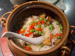 牛肝菌火腿土豆焖饭-云海肴云南菜·蒸汽石锅鱼(青岛万象城店)