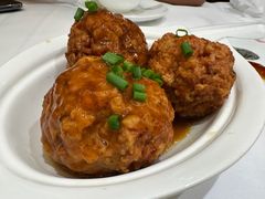 蛋黄狮子头-金春禧(世茂国际广场店)
