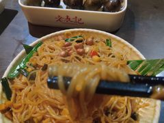 -老表记广西宵夜螺蛳鸭脚煲(西大店)