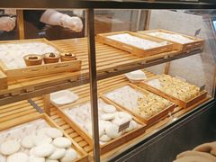 面包甜点陈列柜-君之狮子山·轻糖烘焙(松江印象城店)