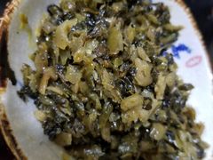 咸菜-石灰市毛记烧鸡公(解放碑店)