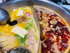 -红菇坊鲜汤火锅(橡树湾店)