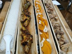 -胡须哥网红竹筒菜