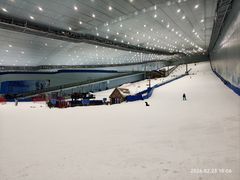 -哈尔滨热雪奇迹