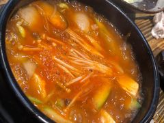 -花食间餐吧(远大购物中心群力店)