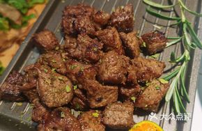 Tender Roasted Beef Ribs