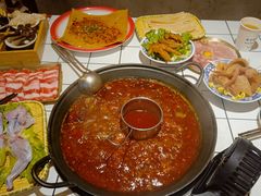 -旧街市鲜货老火锅(大光路店)