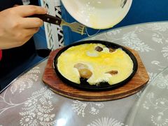 鸡蛋碰石头-去那小馆