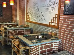 大堂-疯狂的筷子老灶九宫格火锅
