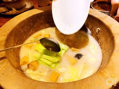 -滇香肴·云南菜蒸汽石锅鱼(云南北路店)