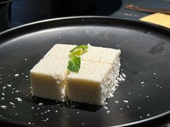 椰子小方-凤园椰珍·椰子鸡·鸡煲(长宁来福士店)