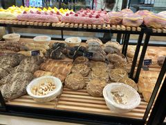 -焙丽拾光(麦凯乐直营店)