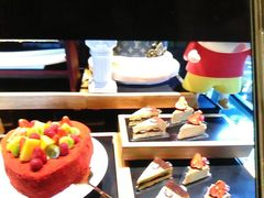 -雍容荟帝王蟹活龙虾展台自助(IFS黑金店)