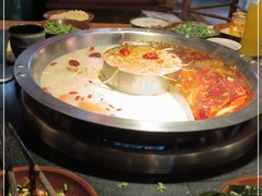 -王婆乔鲜鱼自助火锅(蜀汉路店)