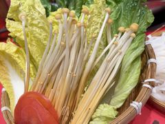 -潮汕·草根牛肉档(上海荟聚城市集市店)